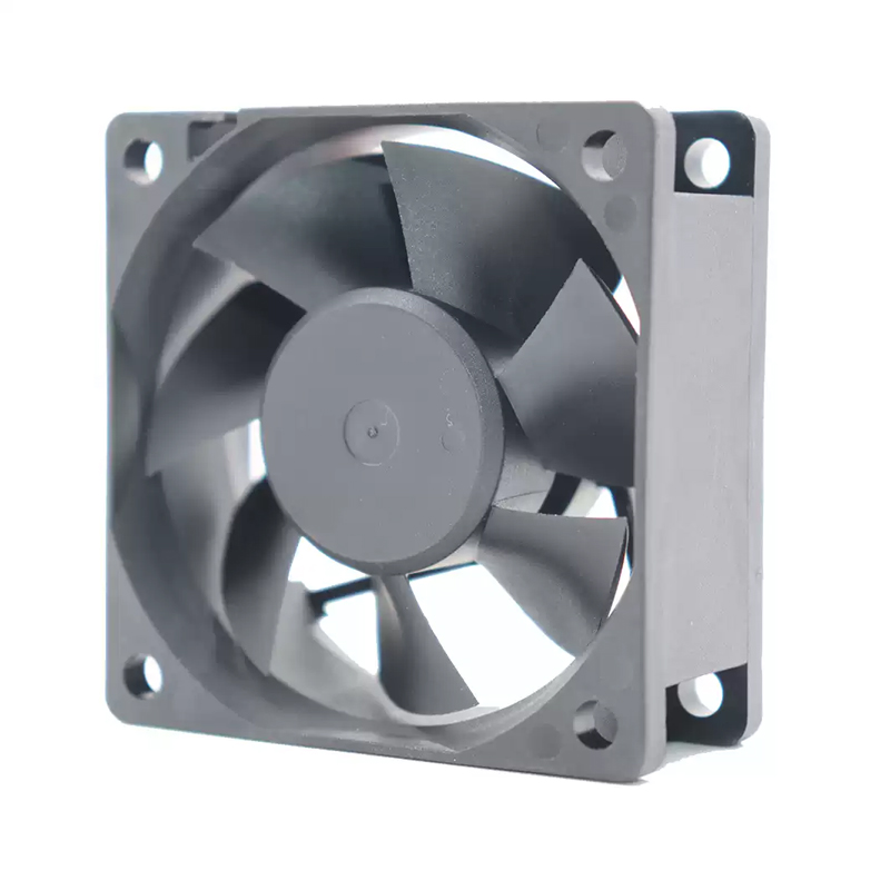 KDE1206PTV1 | SUNON 12V 1.7W 60x60x25mm 39.95m3/h 4500rpm DC Axial Fan for Industrial Cooling